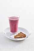 Beery and oat smoothies and a toasted ham and cheese sandwich