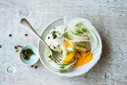Fennel and mango salad with pistachio nuts