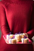 Mini butter biscuits tied in stacks