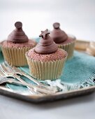 Schokoladentraum-Cupcakes mit Schokostern