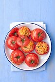 Tomaten mit Reisfüllung