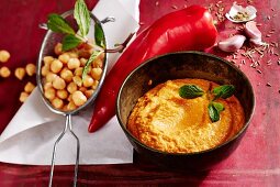 Paprika-Hummus