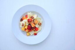 Pfirsich-Melonen-Salat mit Zitronengras