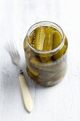 Gherkins with peppers and garlic