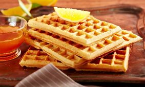 Waffles with orange syrup (Arabia)