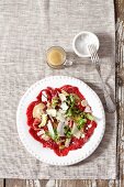 Rindercarpaccio mit Parmesan-Senf-Vinaigrette