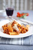 Rigatoni bolognese