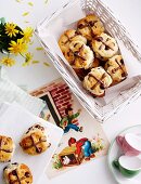 Mini Schoko-Hot Cross Scones