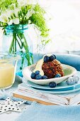 Steamed Pudding mit Heidelbeeren zu Weihnachten