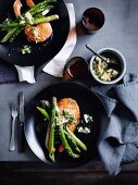 Grilled salmon chops with asparagus and lemon relish