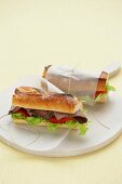 Baguettesandwich mit Roastbeef zum Lunch