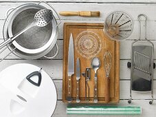 Utensils for making salad