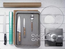 Utensils for making cantuccini