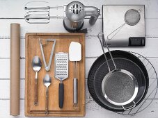 Kitchen utensils required for a recipe