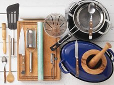 Kitchen utensils for preparing game