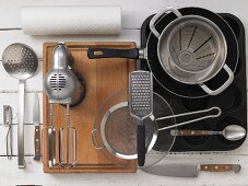 Kitchen utensils for making muffins