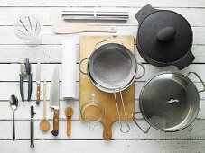 Kitchen utensils for preparing roast lamb