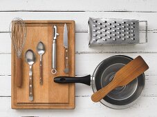 Kitchen utensils for preparing hash browns