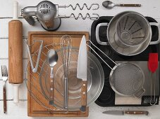 Kitchen utensils for preparing tartlets