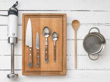 Kitchen utensils for preparing fruit dessert