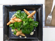 Baked black salsify with lamb's lettuce