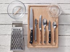 Kitchen utensils for making sandwiches