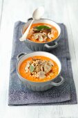 Tomato soup with barley and mushrooms