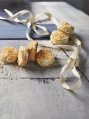 Pineapple and coconut macaroons for Christmas