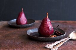 Poached pears in red wine with spices