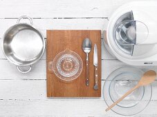 Various kitchen utensils for the preparation of ice cream