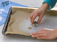 Cutting out stars from wax (3/4)