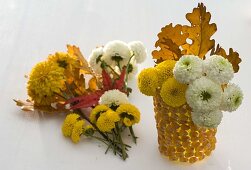 Glass vases with corn grains (3/4)