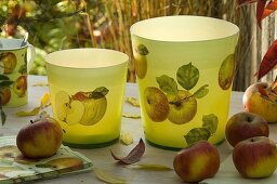 Glasses as lanterns with napkin technique 'Apples' (5/5)