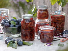Preserving plums
