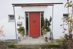 Entrance with red front door
