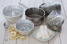 Birdseed cake in bundt cake pan