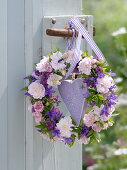 Wreath of pink (rose blossoms), Campanula (bellflowers), thyme