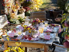 Autumn apple table decoration