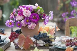 Grapes table decoration