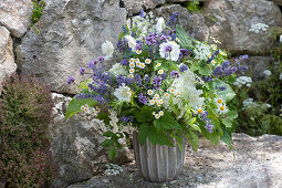 Blue-white bouquet with lavandula (lavender), hydrangea