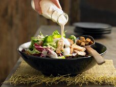 Low Fat Caesar Salad mit Hähnchenstreifen