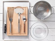 Utensils for fish dishes