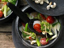 Romanesco and kohlrabi ragout with curry and coconut milk