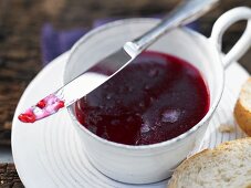 Redcurrant jelly with coffee flavouring