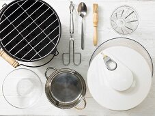 Kitchen utensils for grilling meat