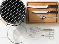 Kitchen utensils for grilling bread