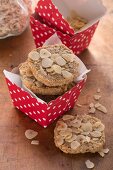 Oatmeal and nut biscuits