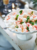 Prawn skewers with mozzarella for New Year's Eve