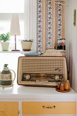 Old radio decorating kitchen