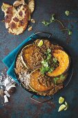 Lentil curry with fried pumpkin slices